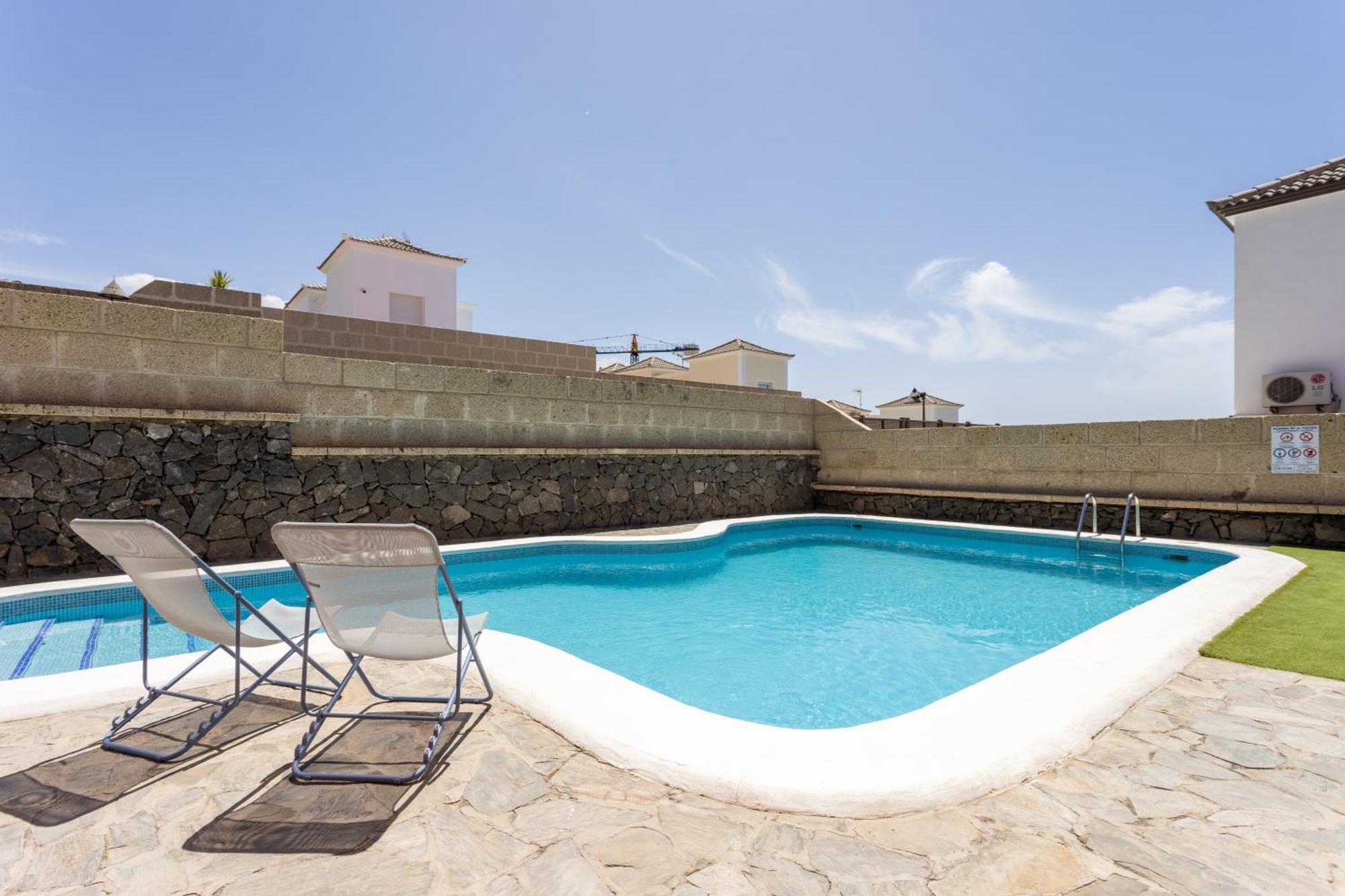 Villa Chloe Costa Adeje Tenerifesummervillas Giant Private Pool 11 Meters Long Exteriör bild